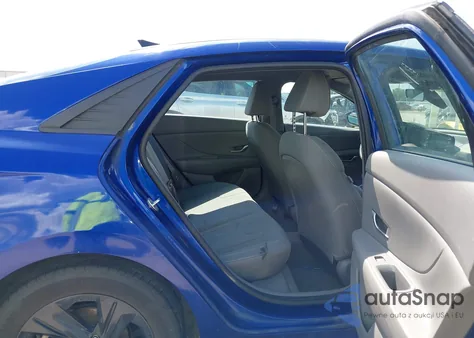 2021 Hyundai Elantra Sel z USA, uszkodzony, nr VIN 5NPLM4AG7MH006567